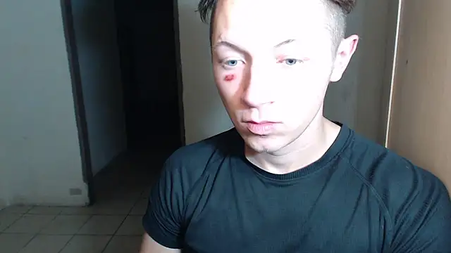 Snapshot of BlondZilla chatting on January 19, 2026, 5:22 am BlondZilla online show from January 19, 2026, 5:22 am