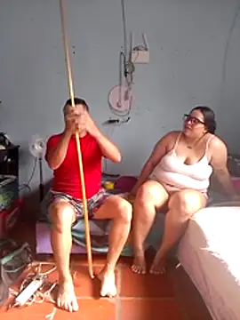 miroqui143 online show from April 13, 2026, 8:13 pm