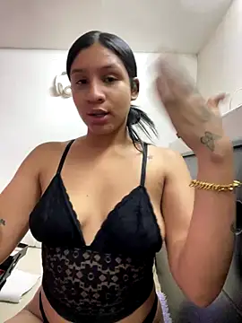 Snapshot of Danny_gonza chatting on October 3, 2025, 12:14 am Danny gonza online show from October 3, 2025, 12:14 am