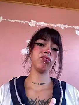 Snapshot of kiittyselenita chatting on February 10, 2026, 10:42 pm kiittyselenita online show from February 10, 2026, 10:42 pm