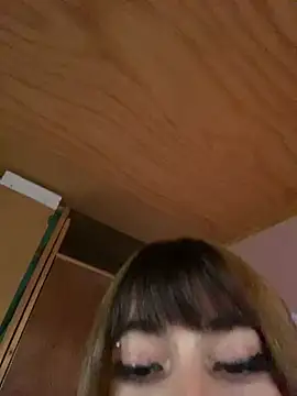 Snapshot of kiittyselenita chatting on February 12, 2026, 11:48 pm kiittyselenita online show from February 12, 2026, 11:48 pm