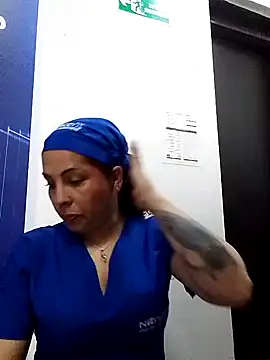 Snapshot of Yanis_Ariel12 chatting on November 19, 2025, 10:59 am Yanis Ariel12 online show from November 19, 2025, 10:59 am