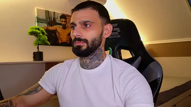 AresSteelX online show from November 10, 2025, 3:06 pm