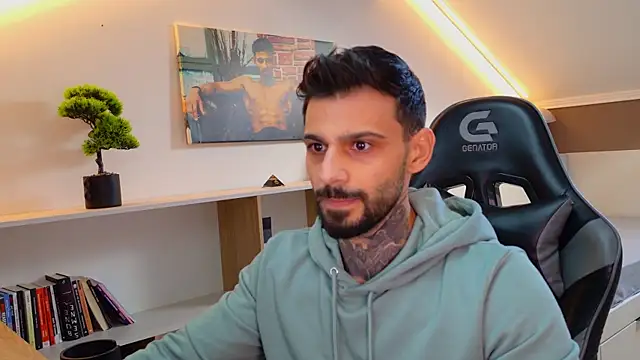 AresSteelX online show from October 20, 2025, 6:04 am