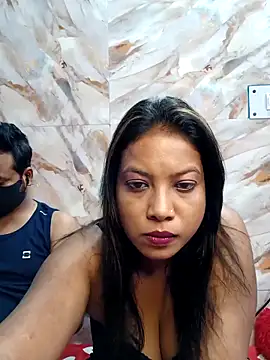 hornyzinia123 online show from October 23, 2025, 5:22 pm