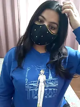 Snapshot of Aavya_007 chatting on January 7, 2026, 2:33 pm Aavya 007 online show from January 7, 2026, 2:33 pm