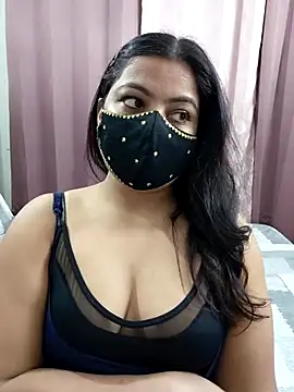 Snapshot of Aavya_007 chatting on November 30, 2025, 3:35 pm Aavya 007 online show from November 30, 2025, 3:35 pm