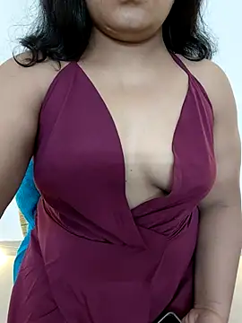 Snapshot of Aavya_007 chatting on November 26, 2025, 5:35 pm Aavya 007 online show from November 26, 2025, 5:35 pm