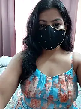 Snapshot of Aavya_007 chatting on October 22, 2025, 9:42 am Aavya 007 online show from October 22, 2025, 9:42 am