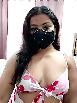 Snapshot of Aavya_007 chatting on November 18, 2025, 4:05 am Aavya 007 online show from November 18, 2025, 4:05 am