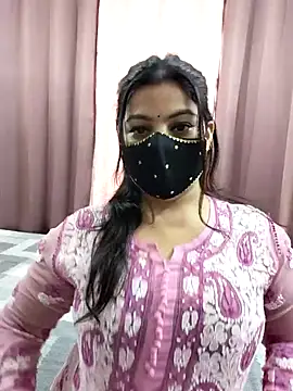 Snapshot of Aavya_007 chatting on December 1, 2025, 4:46 am Aavya 007 online show from December 1, 2025, 4:46 am