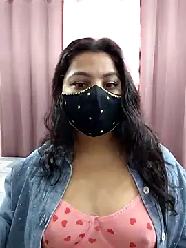 Snapshot of Aavya_007 chatting on November 26, 2025, 4:45 am Aavya 007 online show from November 26, 2025, 4:45 am