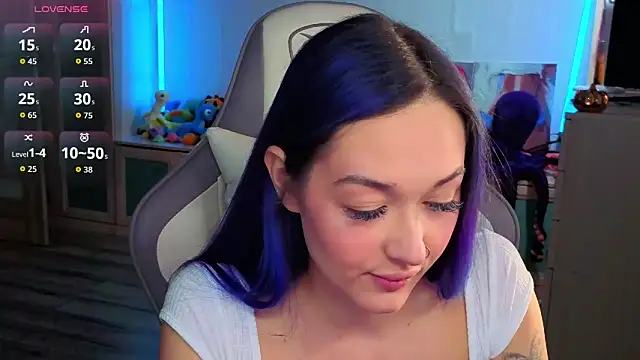 Im suka online show from November 18, 2025, 3:10 am