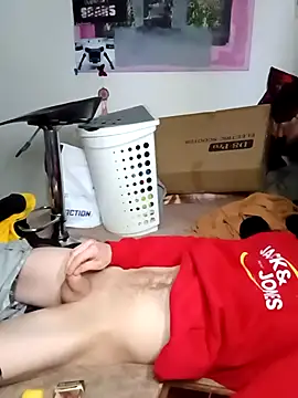 Wilsonn86 online show from December 14, 2025, 4:29 am