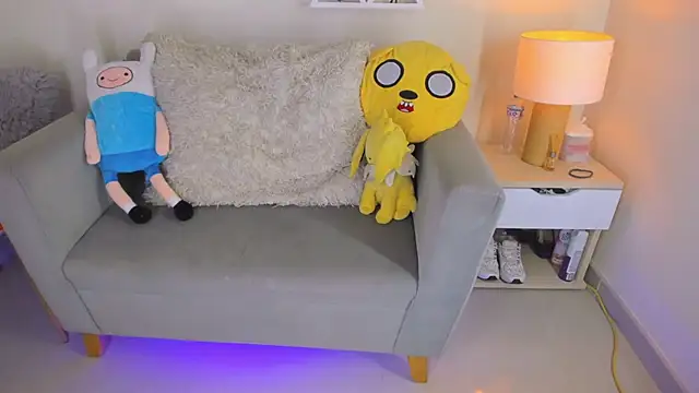 Snapshot of LusyKitty chatting on November 14, 2025, 3:05 pm LusyKitty online show from November 14, 2025, 3:05 pm