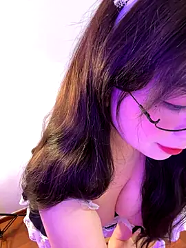 linlin886 online show from September 24, 2025, 2:56 pm