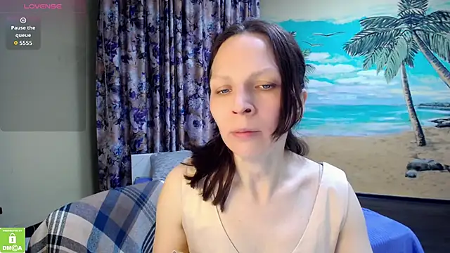 Graceful Lady online show from April 8, 2026, 9:11 am