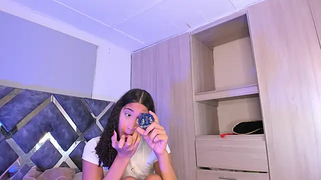 candice777 online show from September 23, 2025, 2:02 pm