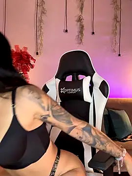 SOY NOOA online show from November 8, 2025, 1:03 pm