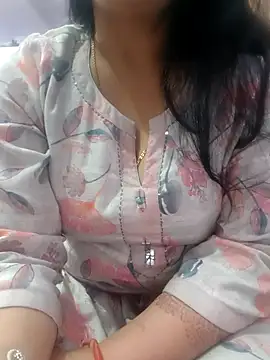 Snapshot of roshni_agrawal0 chatting on February 28, 2026, 9:09 am roshni agrawal0 online show from February 28, 2026, 9:09 am