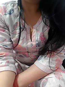 Snapshot of roshni_agrawal0 chatting on March 18, 2026, 3:24 pm roshni agrawal0 online show from March 18, 2026, 3:24 pm