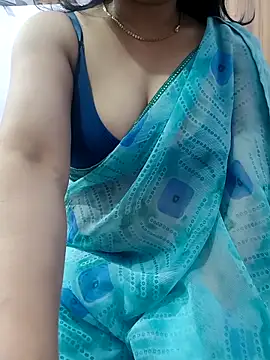 Snapshot of roshni_agrawal0 chatting on March 26, 2026, 3:21 pm roshni agrawal0 online show from March 26, 2026, 3:21 pm