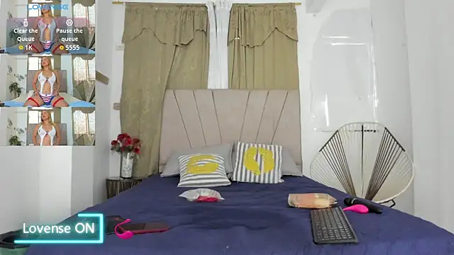 Lady miss    online show from November 8, 2025, 12:52 pm