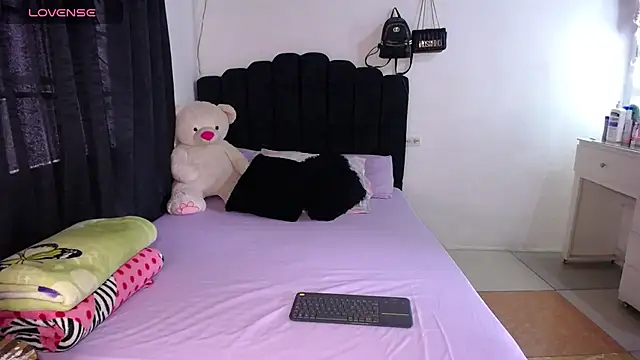 eileen  hills online show from March 5, 2026, 3:19 pm