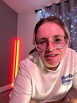 Charlies world online show from December 3, 2025, 5:56 pm