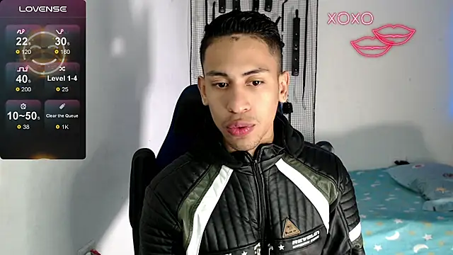 dylan apol0 online show from October 15, 2025, 3:27 am