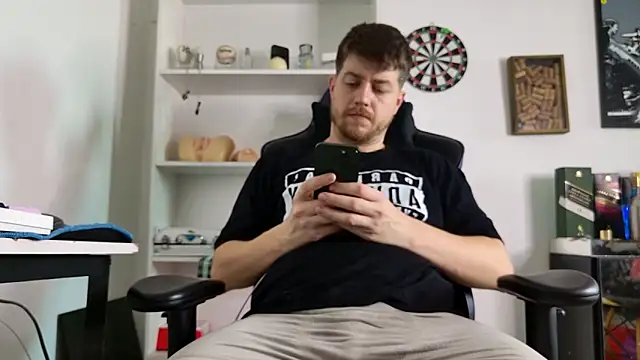 aaron nvk online show from March 16, 2026, 7:05 pm