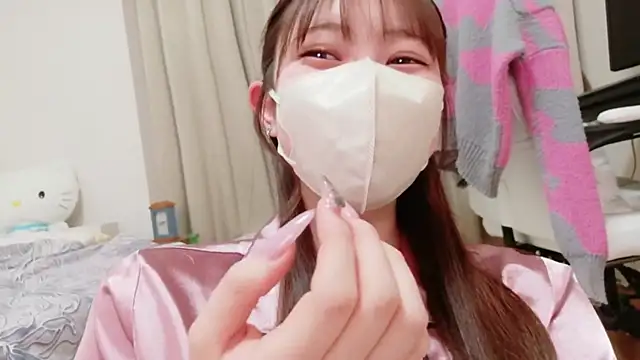 MOEMOE-Q online show from May 31, 2026, 5:40 pm