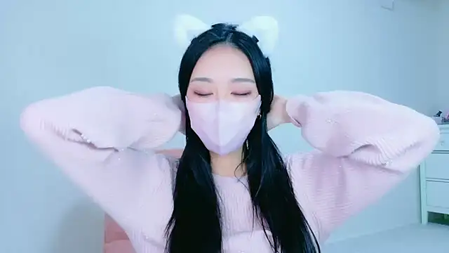 ramuchan desu online show from November 3, 2025, 1:44 am