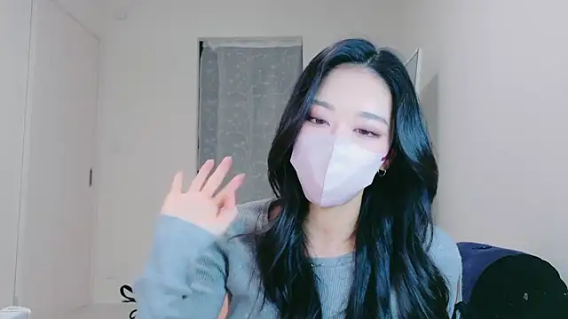 ramuchan desu online show from February 5, 2026, 12:28 am