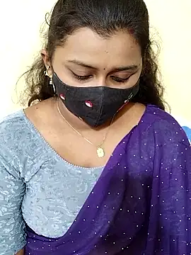 Snapshot of Pavani-Sexy chatting on February 2, 2026, 4:17 pm Pavani-Sexy online show from February 2, 2026, 4:17 pm