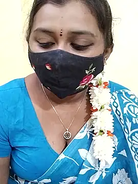 Snapshot of Pavani-Sexy chatting on February 7, 2026, 5:54 pm Pavani-Sexy online show from February 7, 2026, 5:54 pm