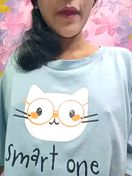 MariaEva69 online show from November 5, 2025, 9:51 pm