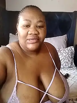 Snapshot of SeductionBoobs chatting on October 17, 2025, 8:17 am SeductionBoobs online show from October 17, 2025, 8:17 am