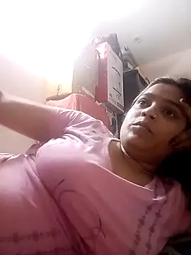 Snapshot of Trisha_71 chatting on March 8, 2026, 3:48 pm Trisha 71 online show from March 8, 2026, 3:48 pm