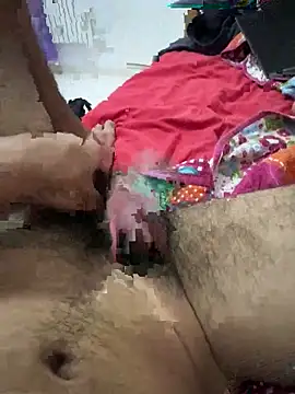 Snapshot of khloo_ chatting on November 3, 2025, 12:53 pm khloo online show from November 3, 2025, 12:53 pm