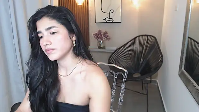 Lia Mar  online show from February 8, 2026, 12:14 pm