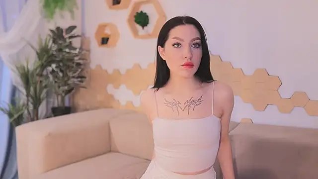  MayaMoon  online show from September 15, 2025, 5:08 am