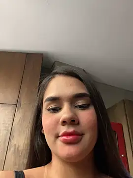 BellaLeclair online show from October 23, 2025, 3:10 pm