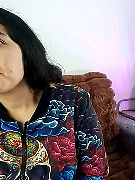 meli  brown online show from November 9, 2025, 3:43 am