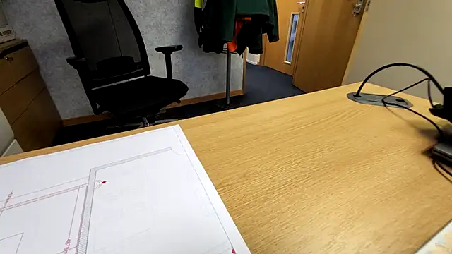 Oorse1966 online show from October 29, 2025, 12:48 pm