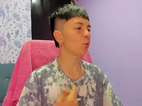  Hannah Hot online show from September 24, 2025, 2:07 am