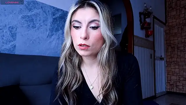 Snapshot of brianna_smoke chatting on January 14, 2026, 6:00 pm brianna smoke online show from January 14, 2026, 6:00 pm