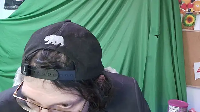 MasterDaddyCool online show from October 22, 2025, 4:45 am