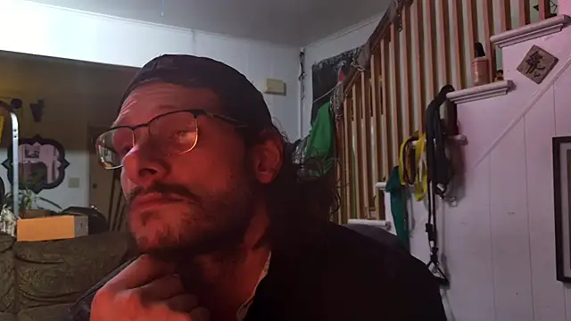 MasterDaddyCool online show from November 26, 2025, 4:34 am