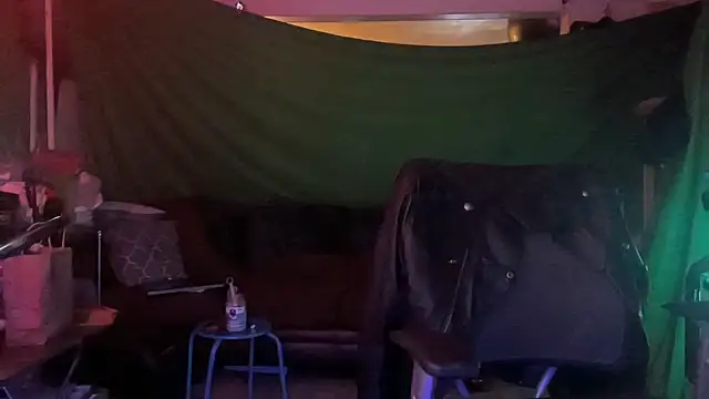 MasterDaddyCool online show from February 11, 2026, 2:50 pm